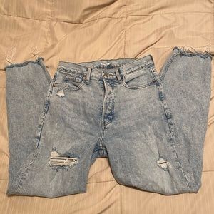 Old Navy Sky Hi Straight Jeans